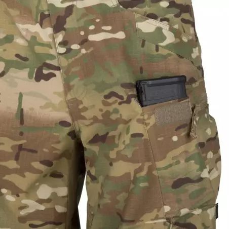 Helikon-Tex UTS (Urban Tactical Shorts) Flex 11'' Shorts® - NyCo Ripstop - PenCott® BadLands™